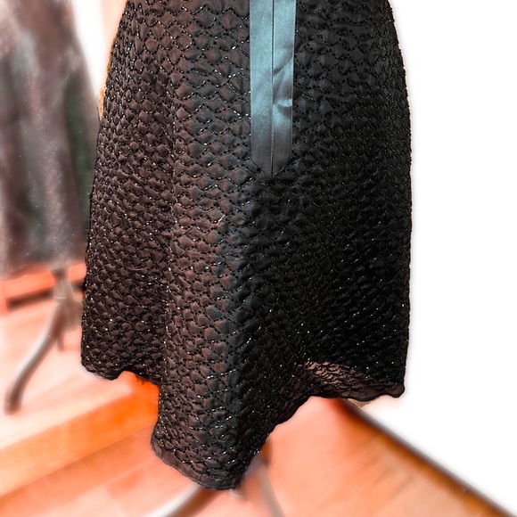 Gorgeous beaded strapless dress - Picture 5 of 9